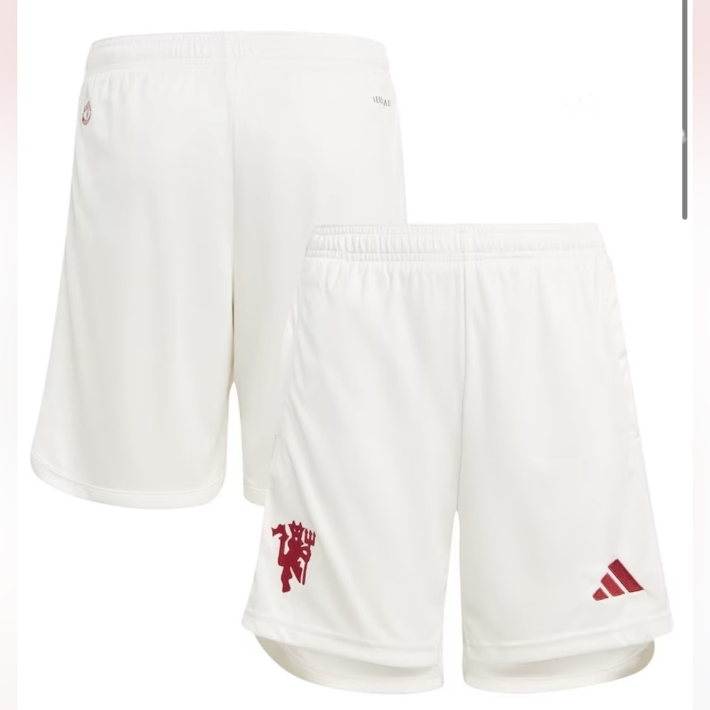 NWOT adidas Man United Third Shorts 2023-24 - Kids, size Small 9-10